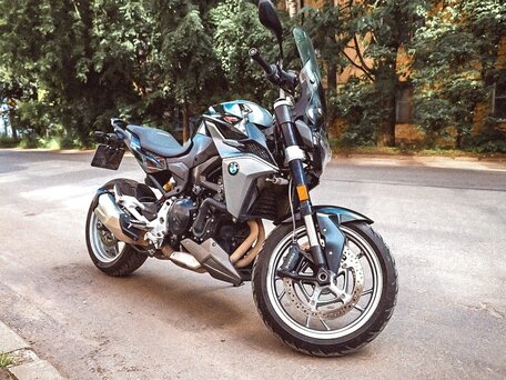 2021 BMW F 900 R, чёрный, 800000 рублей, вид 1