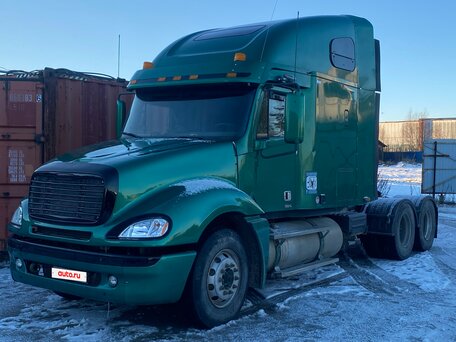 2003 Freightliner Columbia, зелёный, 2100000 рублей, вид 2