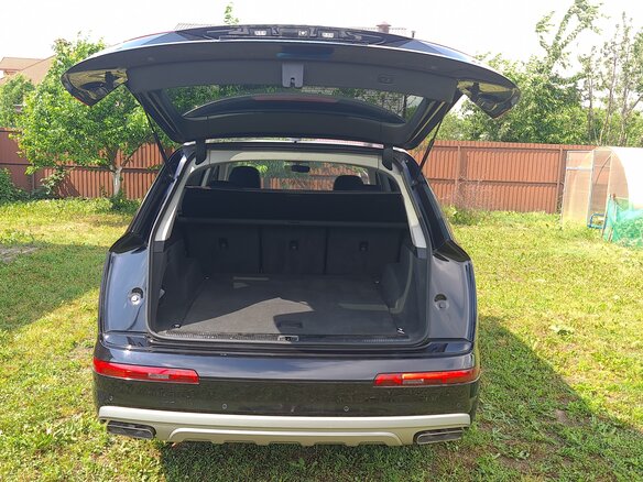 2015 Audi Q7 II (4M), чёрный - вид 6