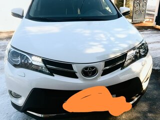 2015 Toyota RAV4 IV (XA40), белый, 1750000 рублей, вид 2