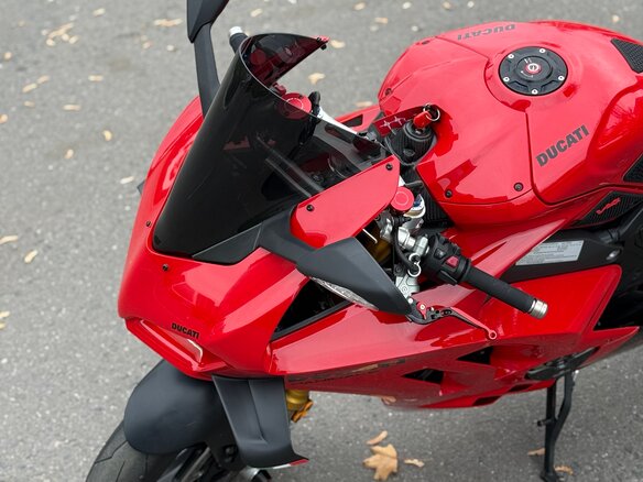 2022 Ducati Panigale V4, красный, 2500000 рублей - вид 8