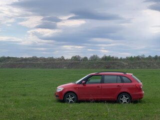 2008 Skoda Fabia II, красный, 430000 рублей, вид 3