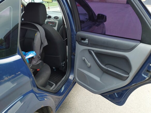 2011 Ford Focus II Рестайлинг, синий - вид 11