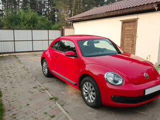 2014 Volkswagen Beetle II (A5), красный, 1500000 рублей, вид 3