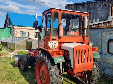 1991 ХТЗ Т-16, красный, 340000 рублей, вид 4