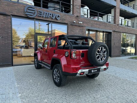 2026 BAIC BJ40 I Рестайлинг, красный, 3849000 рублей, вид 4