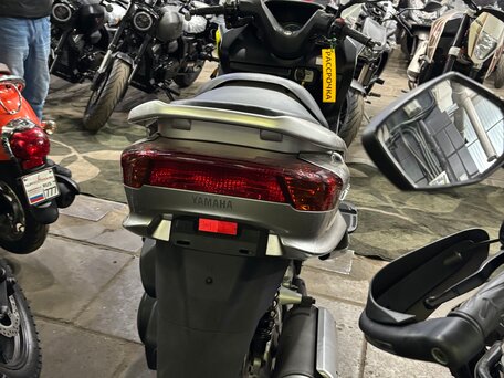 2002 Yamaha Majesty 250, серебристый, 185000 рублей, вид 1
