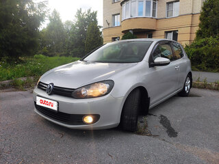 2011 Volkswagen Golf VI, серебристый, 690000 рублей, вид 1