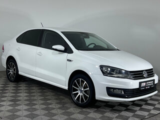 2018 Volkswagen Polo V Рестайлинг, белый, 995000 рублей, вид 3