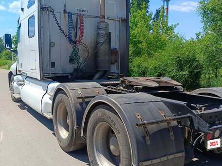 2003 Kenworth T2000, белый, 1600000 рублей, вид 5