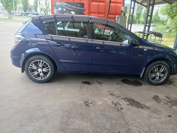 2013 Opel Astra H Рестайлинг, синий, 600000 рублей - вид 1