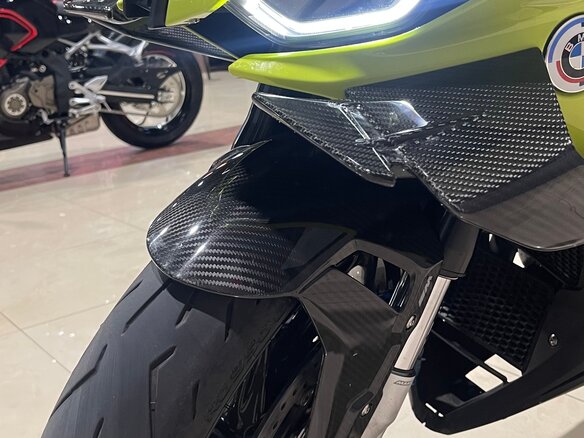 2021 BMW M 1000 RR, жёлтый, 2140000 рублей - вид 3