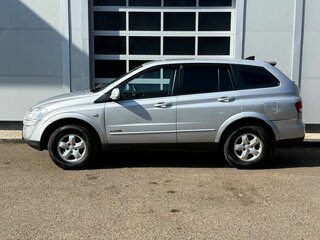2013 SsangYong Kyron I Рестайлинг, серебристый, 900000 рублей, вид 2