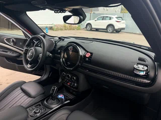 2022 Mini Clubman JCW John Cooper Works II Рестайлинг, чёрный, 4400000 рублей, вид 5