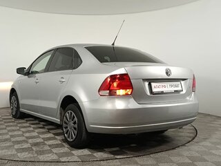 2010 Volkswagen Polo V, серебристый, 570000 рублей, вид 5