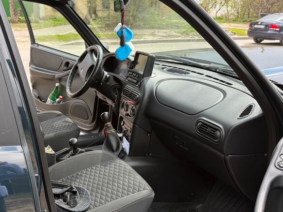 2023 Lada (ВАЗ) Niva Travel I, зелёный, 1230000 рублей - вид 5