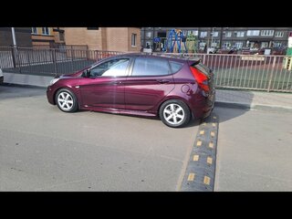 2011 Hyundai Solaris I, фиолетовый, 780000 рублей, вид 1