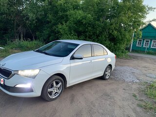 2020 Skoda Rapid II, белый, 850000 рублей, вид 2