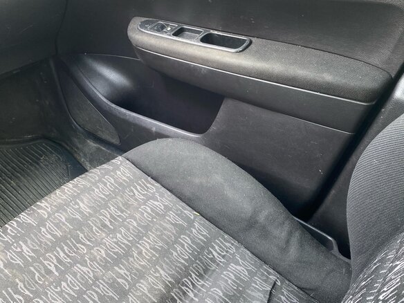 2002 Peugeot 307 I, красный, 105000 рублей - вид 8