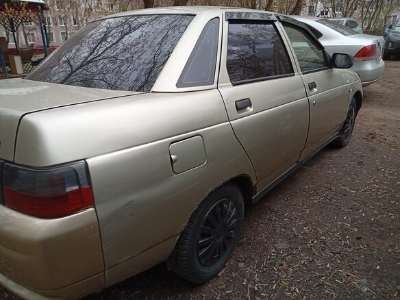 2005 Lada (ВАЗ) 2110, серебристый, 210000 рублей - вид 8