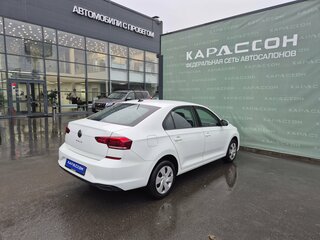 2021 Volkswagen Polo VI, белый, 1590000 рублей, вид 2