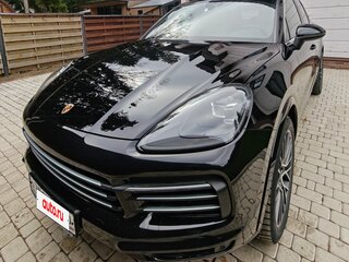 2020 Porsche Cayenne III, чёрный, 5699000 рублей, вид 3