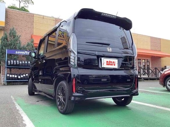 2022 Honda N-BOX II Рестайлинг, чёрный - вид 3