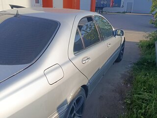 2001 Mercedes-Benz S-Класс 320 IV (W220), серебристый, 275000 рублей, вид 5