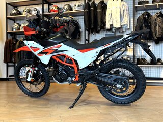 2025 KTM 390 Adventure R, оранжевый, 830000 рублей, вид 5