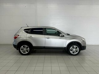 2012 Nissan Qashqai I Рестайлинг, серебристый, 1220000 рублей, вид 4