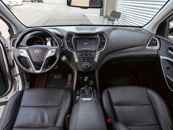 2017 Hyundai Santa Fe III Рестайлинг, белый, 1855000 рублей - вид 15