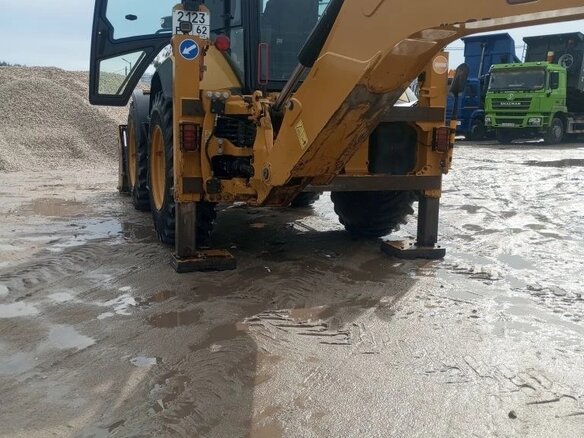 2021 Caterpillar 434, жёлтый, 10500000 рублей - вид 2