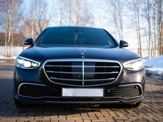 2020 Mercedes-Benz S-Класс 350 d VII (W223), чёрный, 6390000 рублей, вид 3