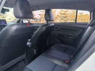 2021 Toyota Yaris IV, белый, 1150000 рублей, вид 5