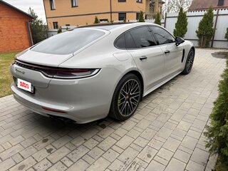 2022 Porsche Panamera 4S E-Hybrid II Рестайлинг, серый, 13500000 рублей, вид 4