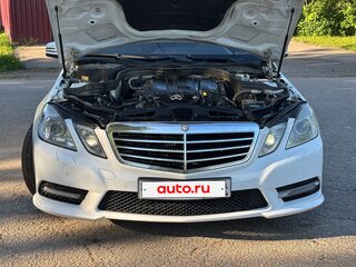2012 Mercedes-Benz E-Класс 200 7G-Tronic IV (W212, S212, C207), белый, 1600000 рублей, вид 3