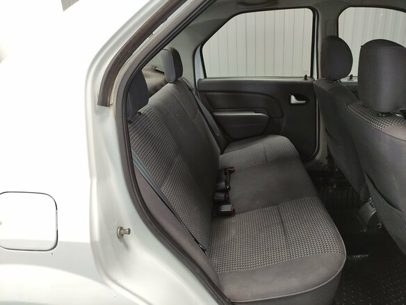 2009 Renault Logan I, белый - вид 9