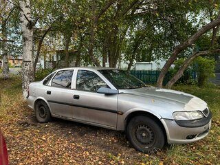 1998 Opel Vectra B, серебристый, 70000 рублей, вид 4