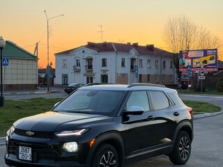 2020 Chevrolet TrailBlazer III, чёрный, 1600000 рублей, вид 1
