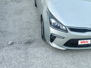 2017 Kia Rio IV, бежевый, 1350000 рублей, вид 3