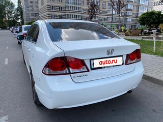 2010 Honda Civic VIII Рестайлинг, белый, 920000 рублей, вид 5
