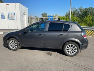2011 Opel Astra H Рестайлинг, серый, 390000 рублей, вид 5
