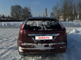 2008 Ford Focus II Рестайлинг, красный, 450000 рублей, вид 5