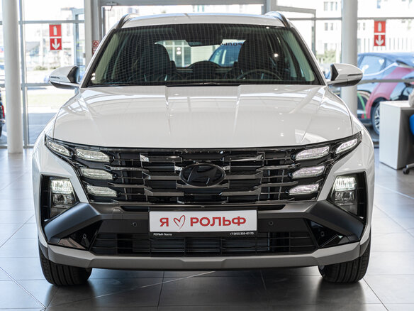 2026 Hyundai Tucson IV Рестайлинг, белый - вид 2