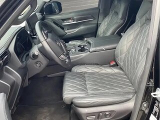 2021 Toyota Land Cruiser 300 Series, чёрный, 9900000 рублей, вид 3