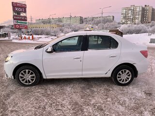 2017 Renault Logan II, белый, 450000 рублей, вид 4