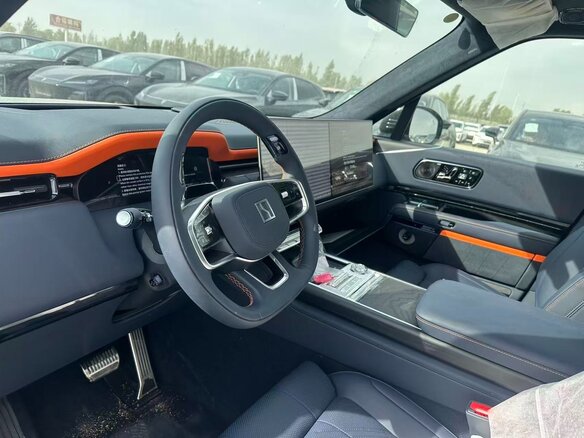 2026 Zeekr 9X 70 kWh, чёрный - вид 12