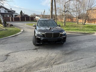 2020 BMW X7 M50d I (G07), чёрный, 8150000 рублей, вид 2