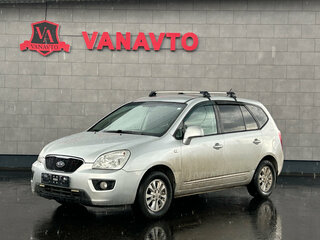Kia Carens II (UN)