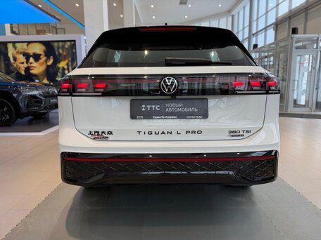 2025 Volkswagen Tiguan L Pro III (China Market), белый, 4850000 рублей, вид 4